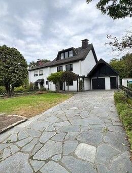 Attraktive Doppelhaushälfte in gesuchter Lage MG-Genhülsen - Mönchengladbach