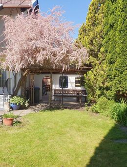 Das lohnt sich! Freistehendes renovierungsbedürftiges Einfamilienhaus mit eingefriedeten Garten - Prien (Chiemsee)