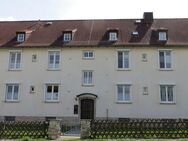 Attraktive 4-Zimmer Wohnung mit Terrasse und Gartennutzung in Schkopau - Schkopau
