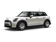 MINI Cooper, Classic Trim, Jahr 2023 - Fulda