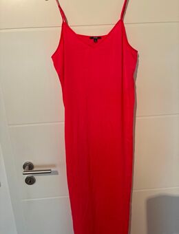 Zu verschenken an bedürftige..wäre in metten abzuholen…hab noch mehr Sachen die reinstelle - Metten