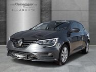 Renault Megane, TCe 140 Intens, Jahr 2022 - Minden (Nordrhein-Westfalen)