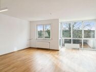 Moderne und helle 2-Zimmer-Eigentumswohnung mit Aufzug und Sonnenbalkon in Niederrad - Frankfurt (Main)