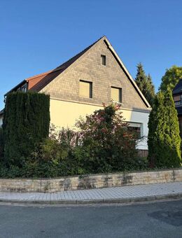 Großzügiges Ein- bis Zweifamilienhaus - Bockenem