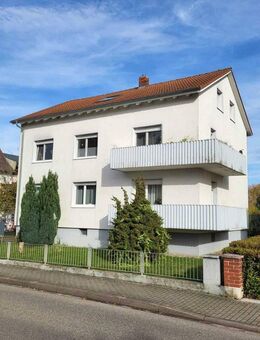 Dreifamilienhaus mit großem Grundstück und Bebauungspotenzial - Willstätt