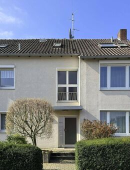 3-Parteienhaus in ruhiger Lage mit leerstehender EG Wohnung - Mülheim (Ruhr)