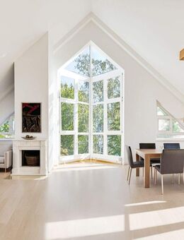 Lichterfüllte Maisonette mit grandioser Dachterrasse und direktem Liftzugang - Gräfelfing