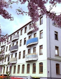 Zentrumsnahe 1,5-Raum-Whg. mit neuwertiger EBK; Fahrstuhl / rollstuhlgerecht; Vermietet! - Zwickau