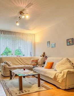 Schöne 3-Zimmer-Wohnung mit Loggia und Garage in Bonn Tannenbusch - Bonn