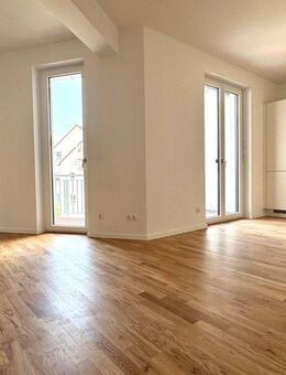 Moderne Erstvermietung: 4-Zimmer mit Gäste-WC, Balkon und moderner Einbauküche - Leipzig