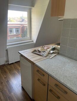 Geräumige Dachgeschosswohnung in Sterkrade - Oberhausen