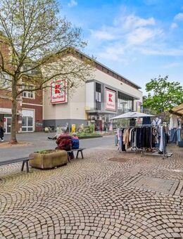 1A-Citylage: Haupthaus plus 3 neuwertige Appartements! - Bergheim (Nordrhein-Westfalen)