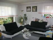 ** Haus mit großen Garten und Gewerbefläche ** - Gädheim