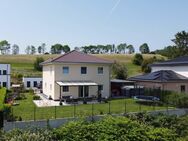 Neuwertiges Einfamilienhaus mit wunderschönem Weitblick in Bickendorf - Bickendorf