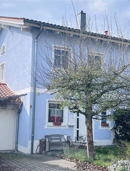 Familienfreundliches Reihenendhaus mit Garten, Terrasse und Weitblick - Deggendorf