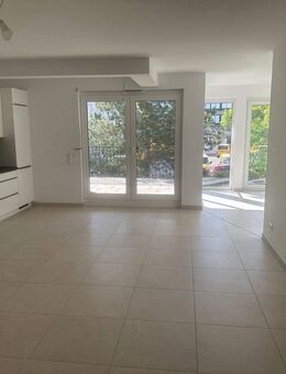 ERSTBEZUG: Stilvolle 3-Zimmer-Wohnung mit Panoramablick in Königstein - Königstein (Taunus)