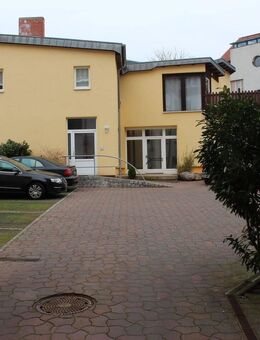 wunderschöne 4-Raum-Wohnung mit großer Terrasse in der Innenstadt - Neustrelitz