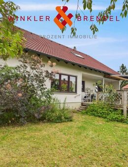 Familienfreundlich gelegenes Zweifamilienhaus in Altenplos - Heinersreuth