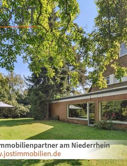 Wohnen am Schmölderpark - Freistehendes Einfamilienhaus mit großem Garten. - Mönchengladbach