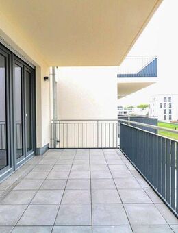 Wohnkomfort auf höchstem Niveau: großzügige Etagenwohnung mit Wintergarten & Balkon zum Wohlfühlen - Wiesbaden