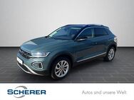 VW T-Roc, 1.5 TSI Style Sitzheizugn vo, Jahr 2023 - Ladenburg