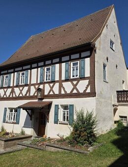 Historisches Fachwerkhaus (Einzeldenkmal) mit viel Platz (ca. 200 m² Wfl.) + Nebengebäude + Garten in Prölsdorf - Rauhenebrach