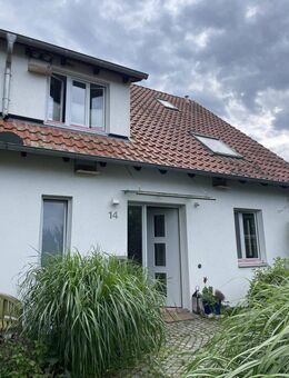Attraktive Doppelhaushälfte mit Garten - Friedland (Niedersachsen)