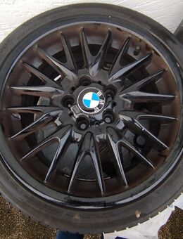 BMW M Felgen mit Reifen - Fahrenzhausen
