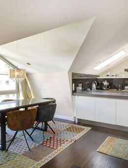 Erbbaurecht: Stilvolle Dachgeschosswohnung mit Alpen-und Seeblick im Herzen von Starnberg - Starnberg