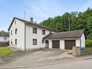 Einfamilienhaus mit großem Grundstück in guter Lage - Zeilarn