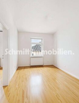Helle Stilaltbau-Wohnung in F-Niederrad - Frankfurt (Main)