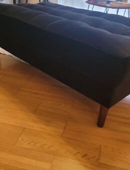 Hocker in schwarz aus Eva Padberg Kollektion - Köln