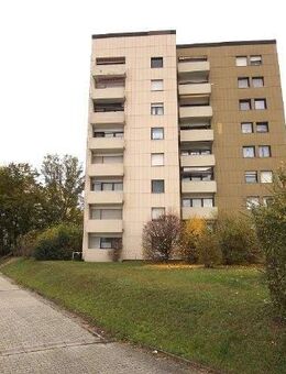 Modernisierte 2 Zimmer-Wohnung über den Dächern von Straubing - Straubing