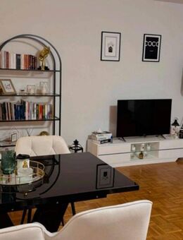 2-Zimmer-Wohnung / 2-room apartment - Kelkheim (Taunus) Zentrum