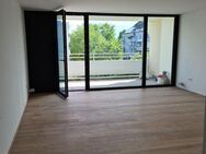 Komplett neu renovierte 2-Zimmer Wohnung mit Südbalkon - München