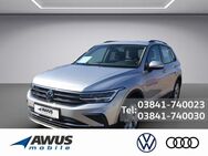 VW Tiguan 2.0TDI DSG Life AHK - Wismar