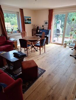 Faire Preisverhandlung willkomme - Modernisierte Doppelhaushälfte mit vielseitig nutzbarer Einliegerwohnung - Brietlingen