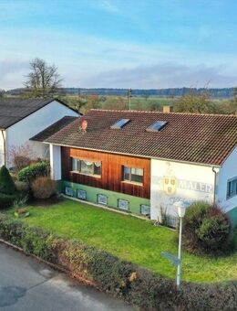 Einfamilienhaus mit Großraumgarage in Ortsrandlage - Haigerloch