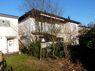 IMMOBILIEN LONNY** Einfamilienhaus oder Mehrgenerationenwohnen: Hier ist alles möglich! PLUS Baugrundstück - Ruppichteroth