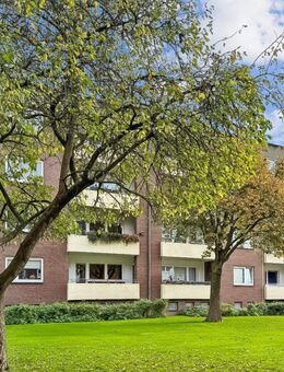 Günstige Gelegenheit: 2-Zimmer-Eigentumswohnung mit Balkon in Flensburg-Engelsby - Flensburg