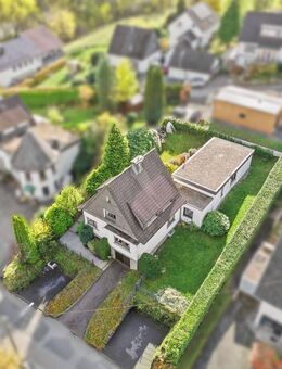 Zentral in Wiehl - Ihr Familien(t)raum mit Nebengebäude - Wiehl