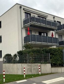 Komfortabel Leben- barrierefreie 4- Zimmer-Wohnung mit Balkon und Aufzug - Burscheid