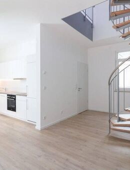 Neubau-Maisonette-Wohnung mit Charme: Wohnkomfort auf zwei Ebenen! - Augsburg