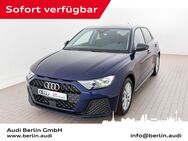 Audi A1, Sportback 30 TFSI, Jahr 2022 - Berlin