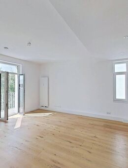 WOHNTRAUM: Weitläufige 4-Zimmer-Neubauwohnung mit EBK, BALKON und 2 BÄDERN in der Lister Meile in Hannover - Hannover