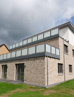 Exklusive Eigentumswohnung mit großer Dachterrasse Whg. 4 - Nienburg (Weser)