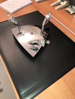 1 Deckenlampe dreieckige Form Chrom - Hamburg Harburg