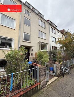 +++ Sympathische Wohnung im Viertel mit eigenem Hofgarten und Balkon +++ - Bremen