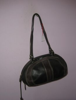 TA-0028 Handtasche, Schultertasche,  Umhängetasche, handbag, shoulderbag Betty Barclay - Lübeck