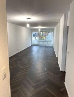 Sanierte 3-Zimmer-Wohnung mit Balkon in Wiesbaden-Auringen - Wiesbaden